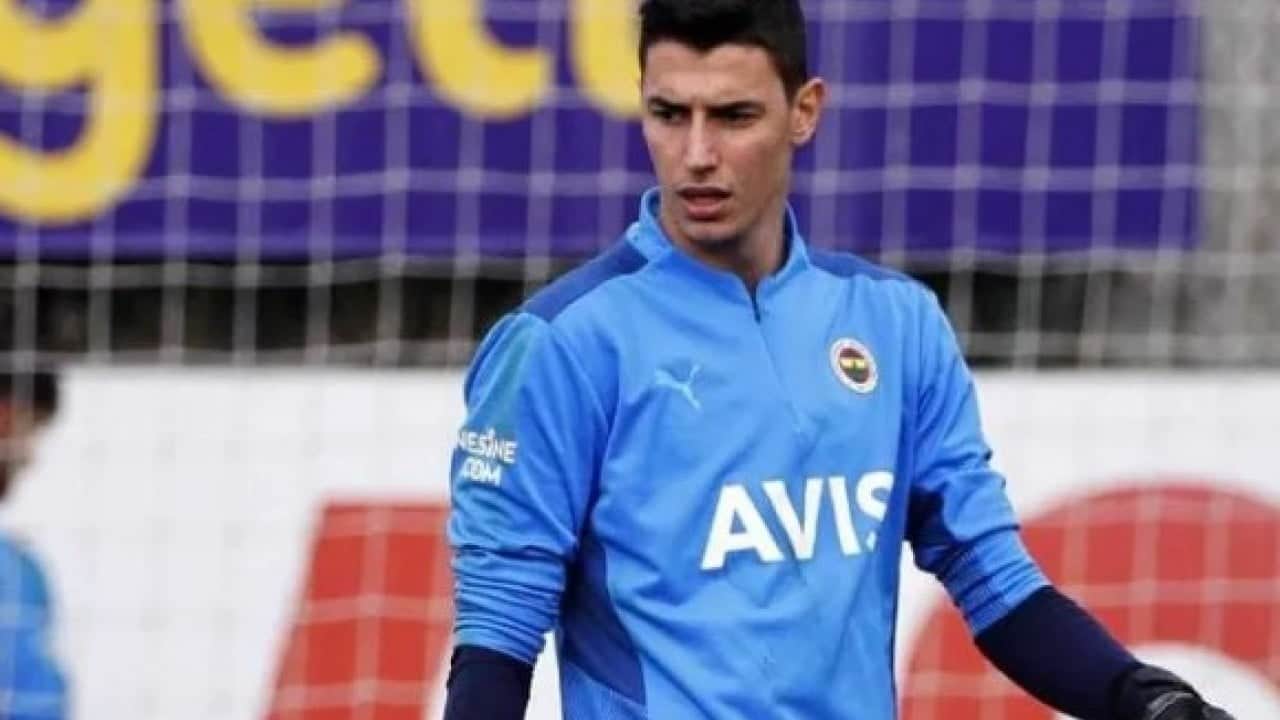 Foto - Fenerbahçe’den yeni transfer hamlesi! Eski yıldız kalecisi yuvaya dönüyor