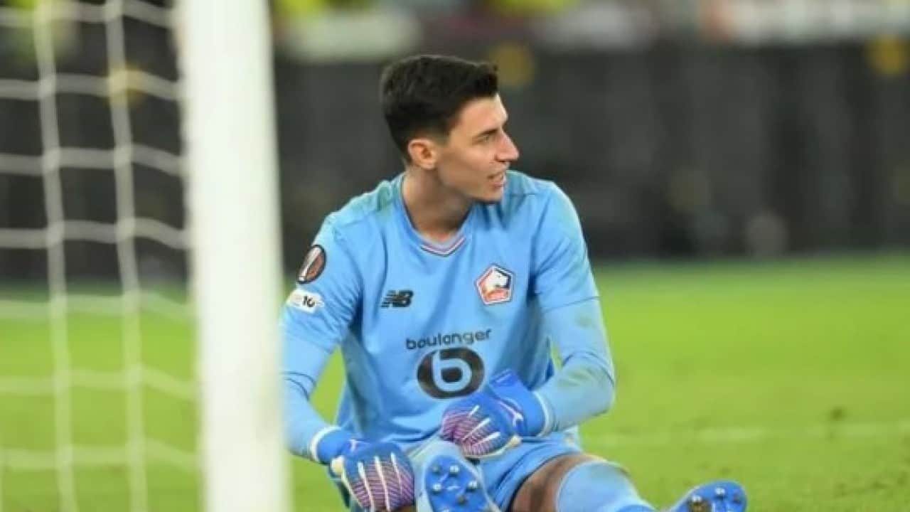 Foto - Fenerbahçe’den yeni transfer hamlesi! Eski yıldız kalecisi yuvaya dönüyor
