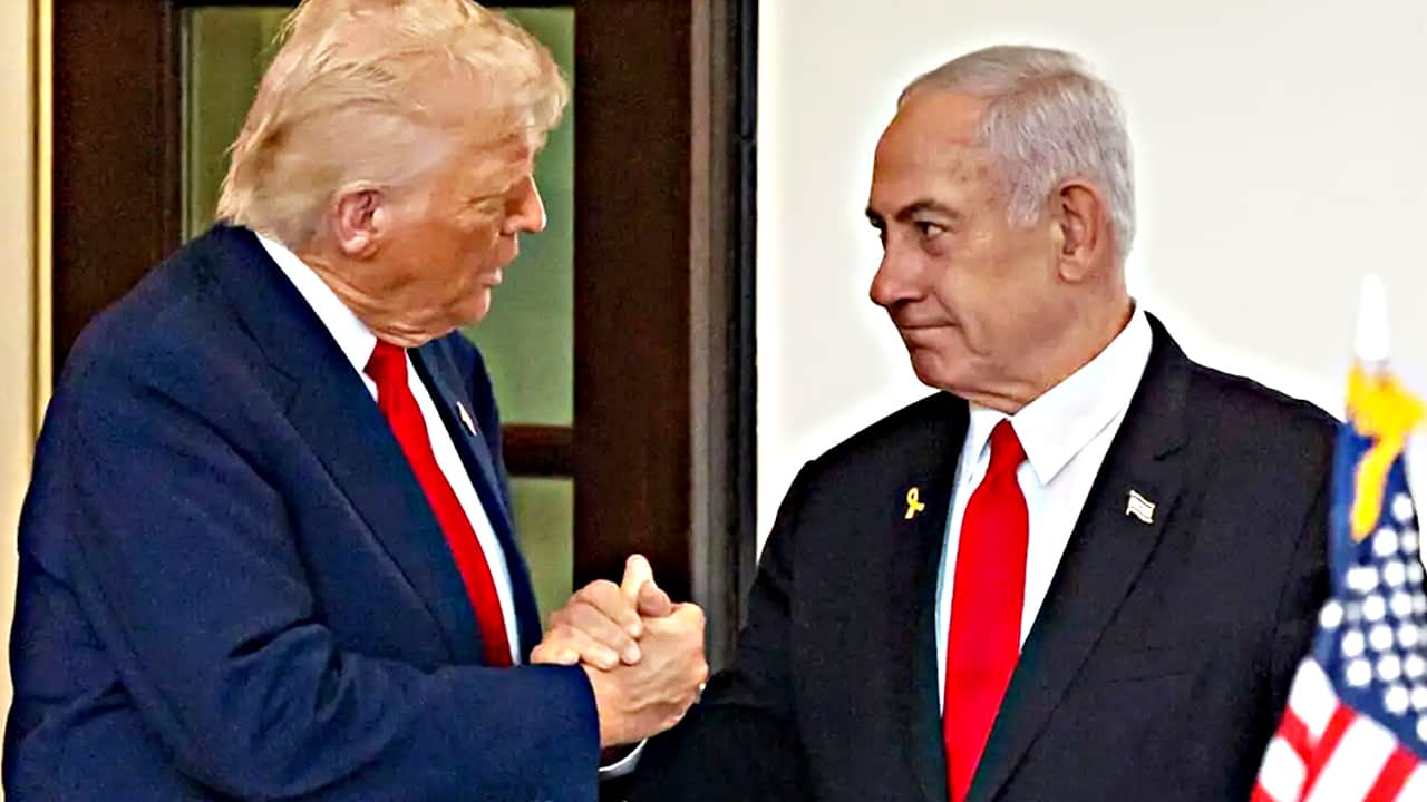 Foto - Financial Times yazdı: Katar-İsrail arasında büyük bir sorun var ama Trump'ın tercihi para oldu