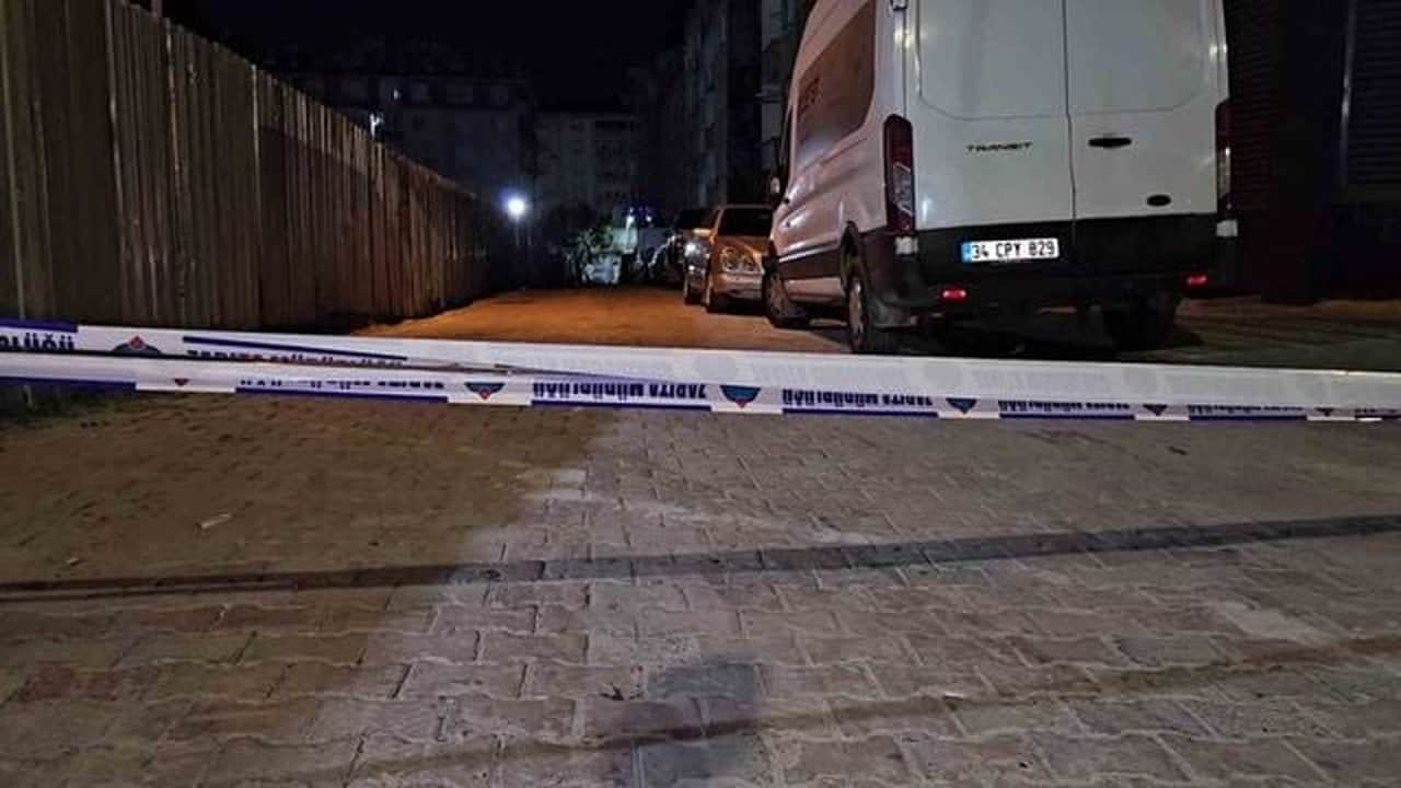 Foto - Gece yarısı yürekler ağza geldi: Mahalleli ne olduğunu bile anlamadan giriş-çıkışlar yasaklandı
