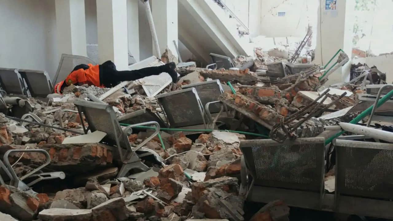Foto - Gerçek ortaya çıktı! Dünya neden peş peşe sallanıyor?