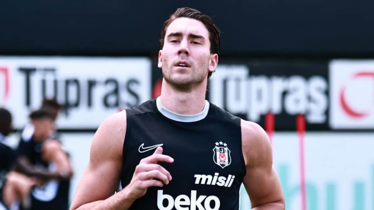 Foto - Gözler ondaydı! Vlahovic ilk antrenmanına çıktı