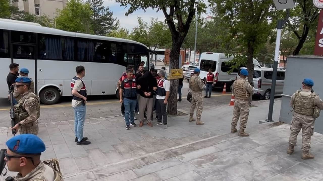 Foto - Gülistan Doku soruşturmasında göz altına alınmışlardı Delil karartan iki dalgıç tutuklandı