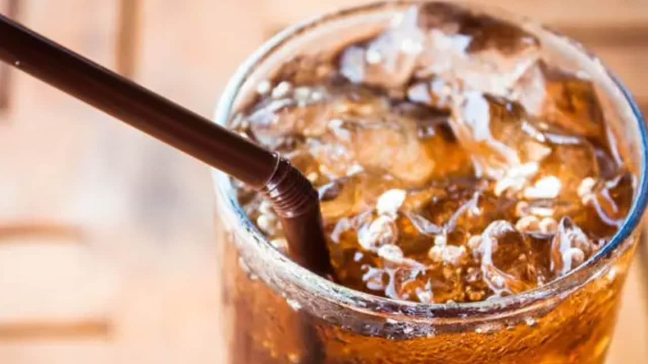 Foto - Günde bir bardak içmek bile risk: Şekerli içecek içme... Bunları yapma! İşte o tehdit