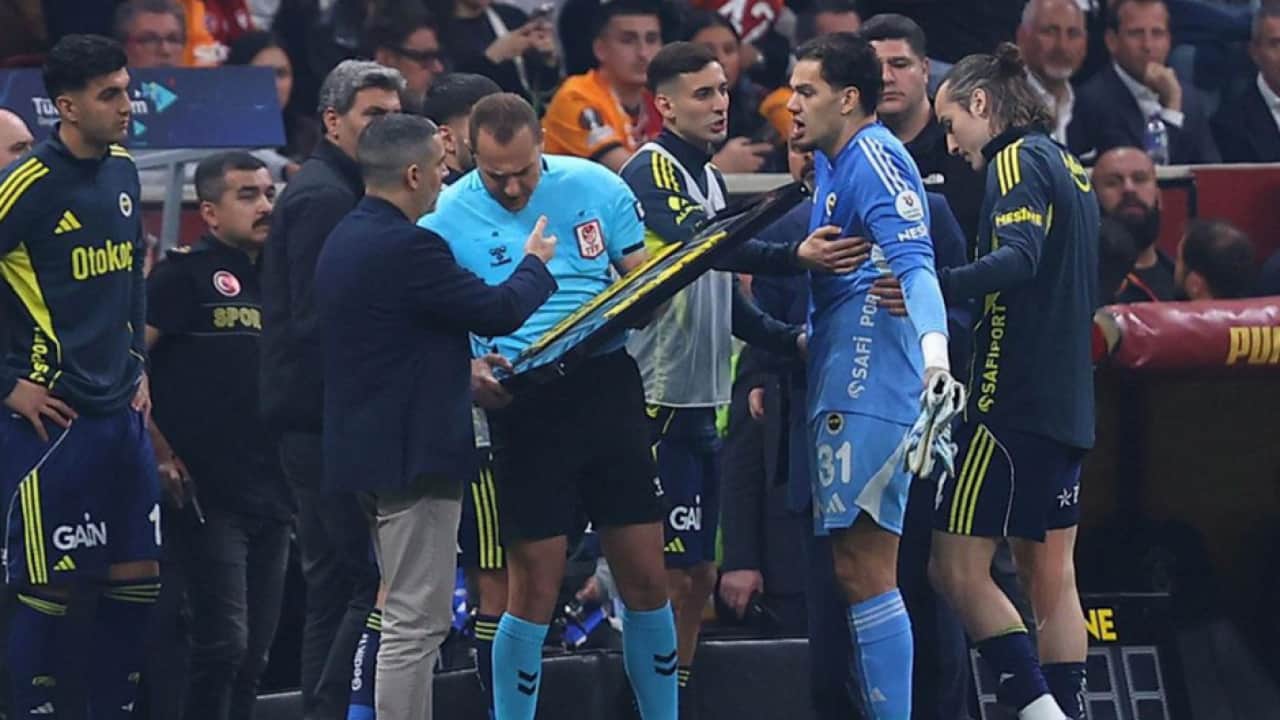 Güya Galatasaray’a transfer çalımıydı ama… Fenerbahçe Ederson’un alternatifini arıyor