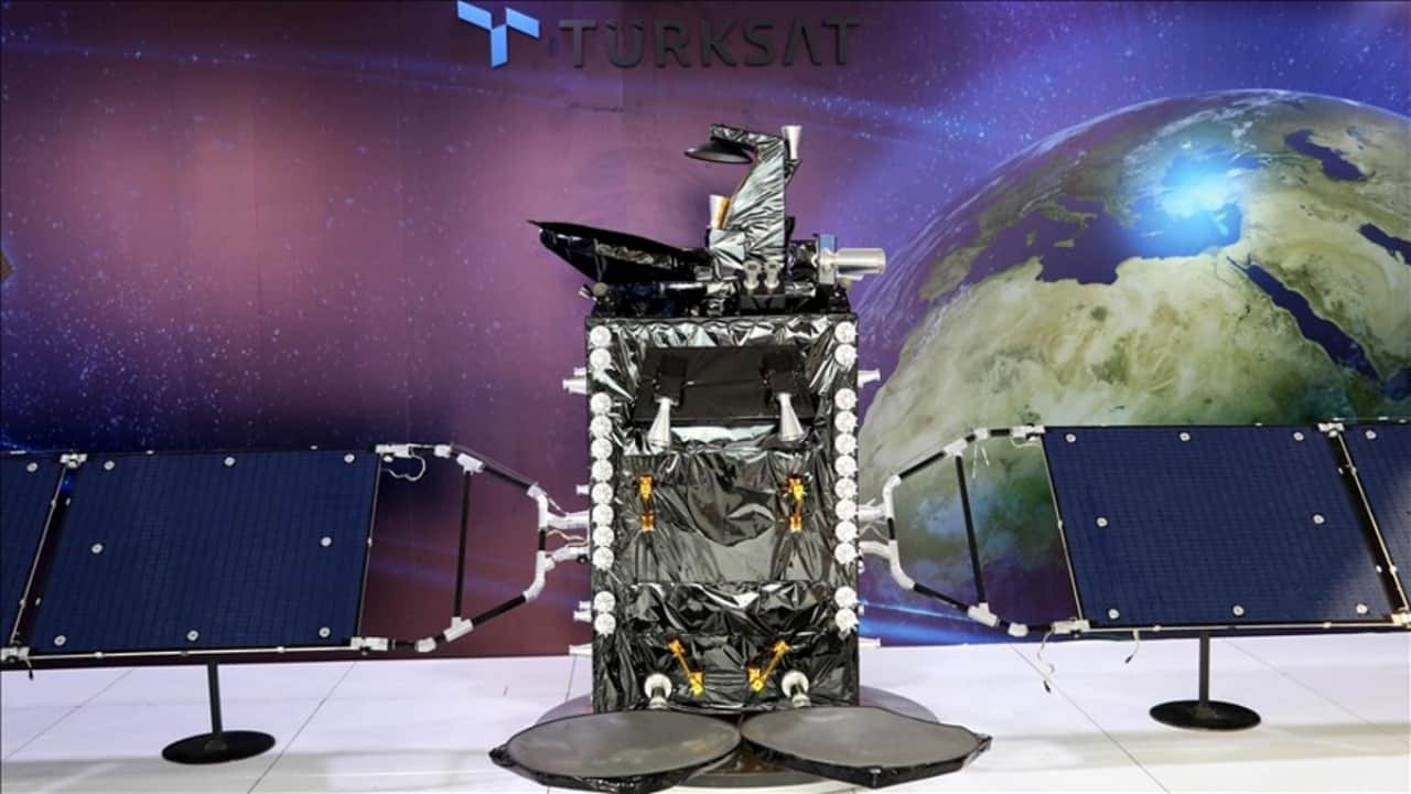 Foto - Haberleşmenin kalbi artık yerli! TÜRKSAT açıkladı: Milli atomik saat geliyor