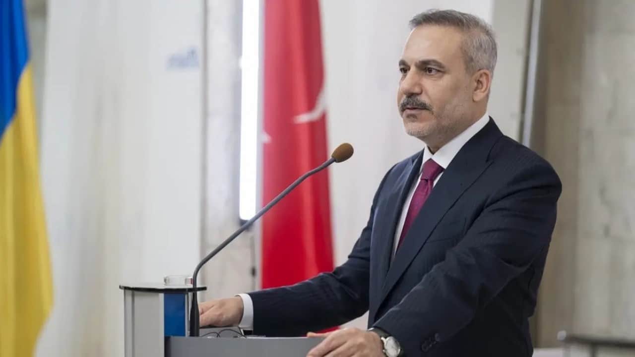 Foto - Hakan Fidan'dan Ortadoğu ülkesine son uyarı: Saldırıyı bize yapılmış kabul ederiz