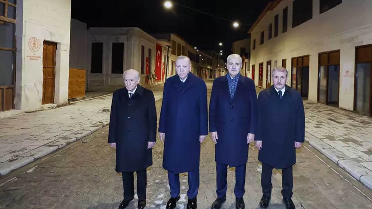 Foto - Hatay'daki Kurtuluş Caddesi'nde tarihi anlar: Başkan Erdoğan butona bastı