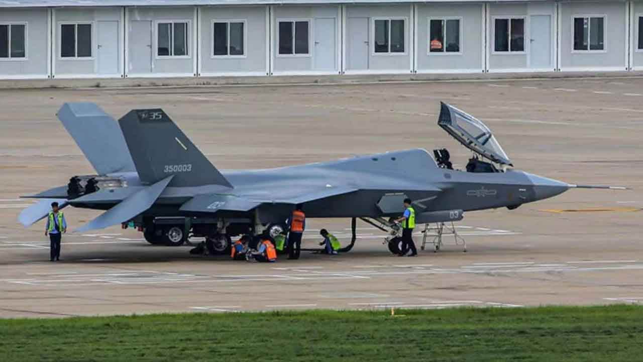 Foto - Resmen doğruladılar: F-35 olmayınca J-35'ler ülkeye geliyor