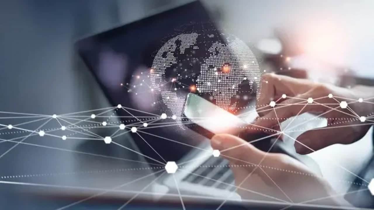 Foto - Her fırsatta internete giriyoruz Bağlanmayı çok sevdik!