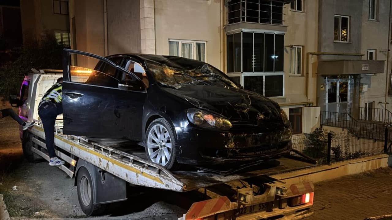 Foto - Her yeri didik didik ettiler Trafik kazasında kopan parmağı saatlerce aradılar