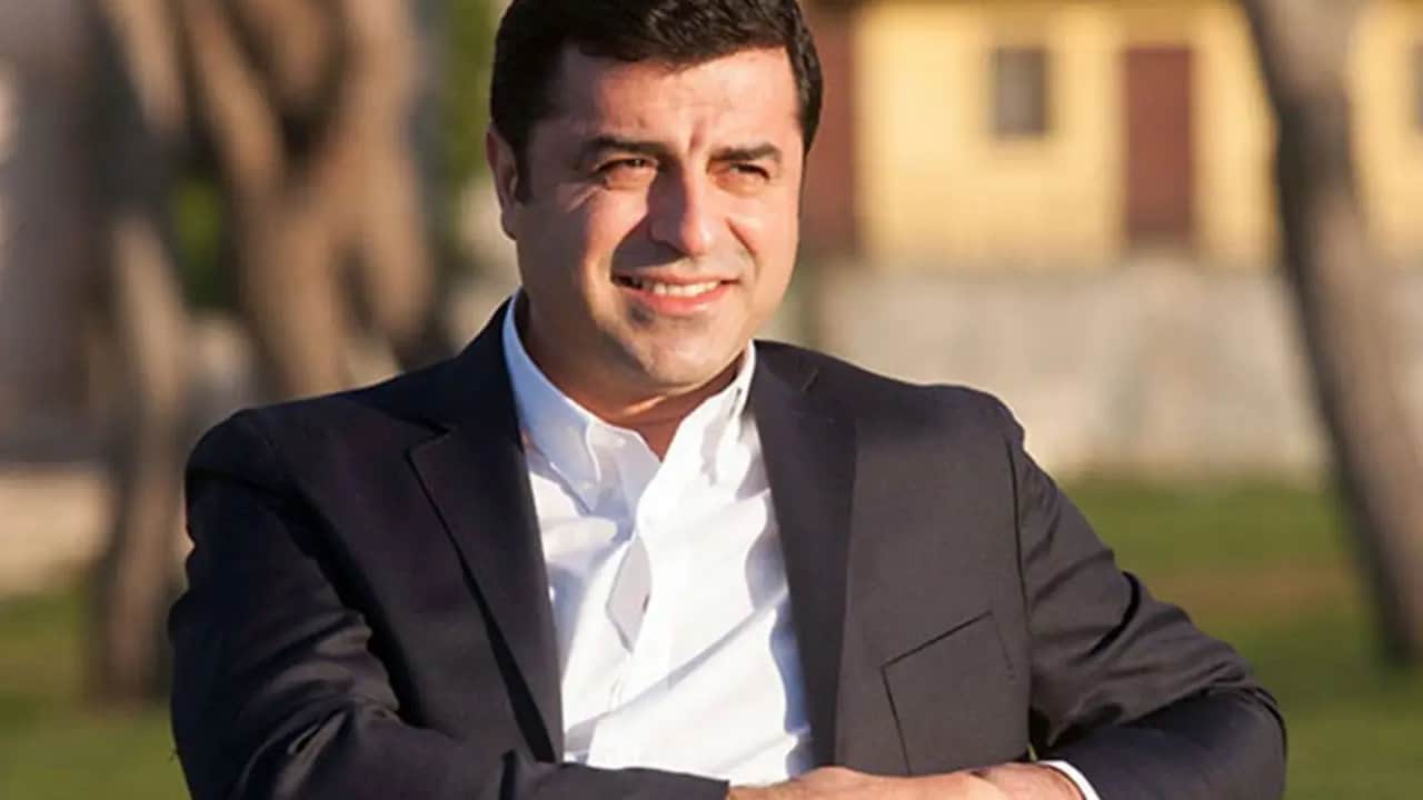 Foto - Herkes "tahliye olacak mı olmayacak mı" diye merakla bekliyordu! Selahattin Demirtaş'tan kritik haber var