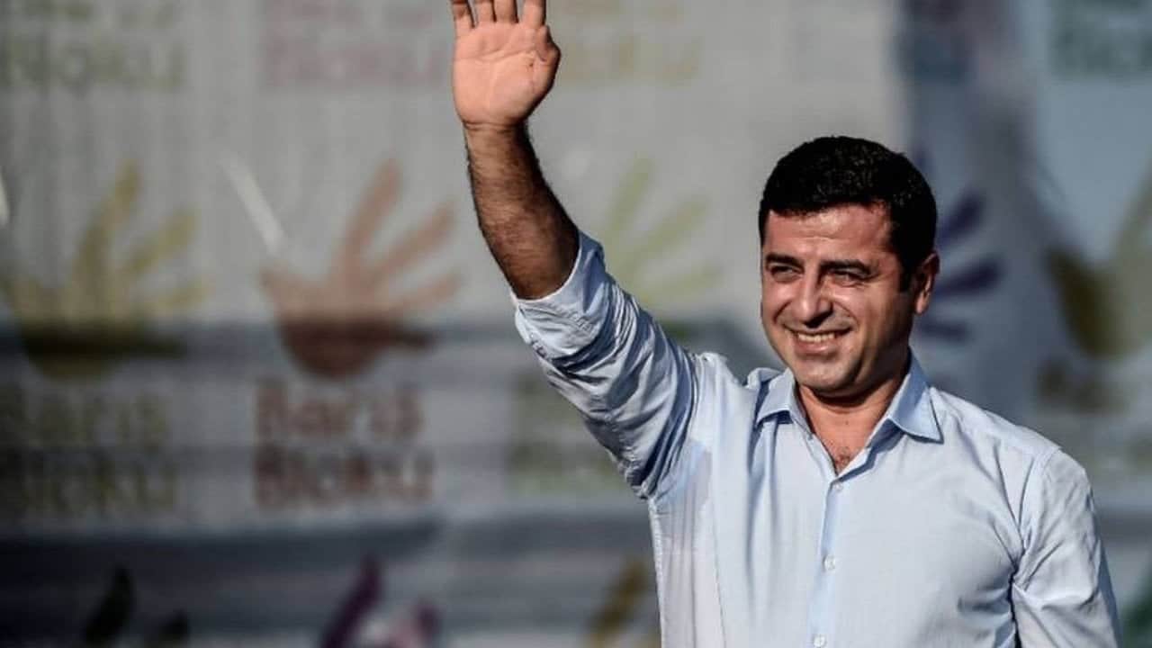 Foto - Herkes "tahliye olacak mı olmayacak mı" diye merakla bekliyordu! Selahattin Demirtaş'tan kritik haber var