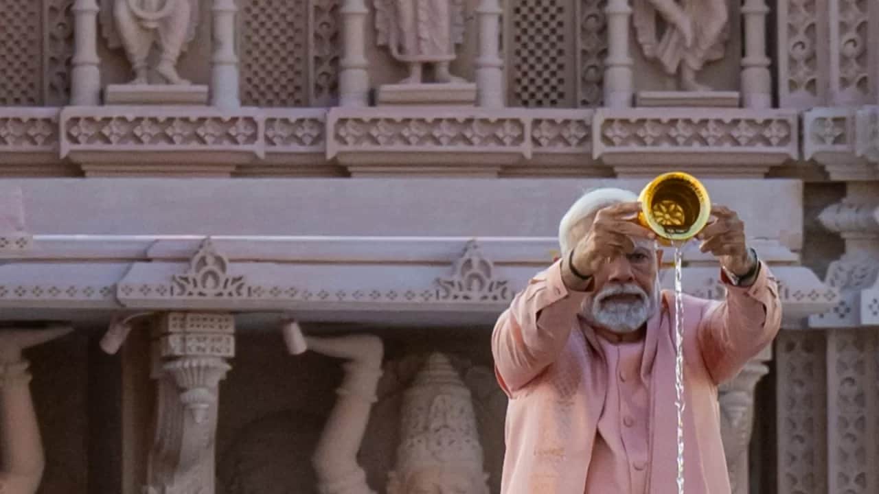Foto - Hindistan’da ‘Hamam Böceği’ protestosu yayılıyor: Modi resmen geri adım attı.. Böcek protestosu tehdit ediyor