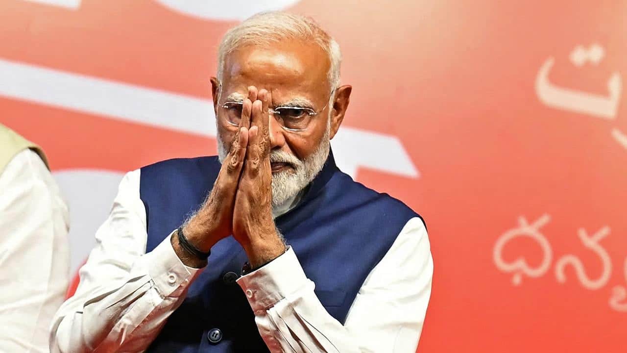 Foto - Hindistan’da ‘Hamam Böceği’ protestosu yayılıyor: Modi resmen geri adım attı.. Böcek protestosu tehdit ediyor