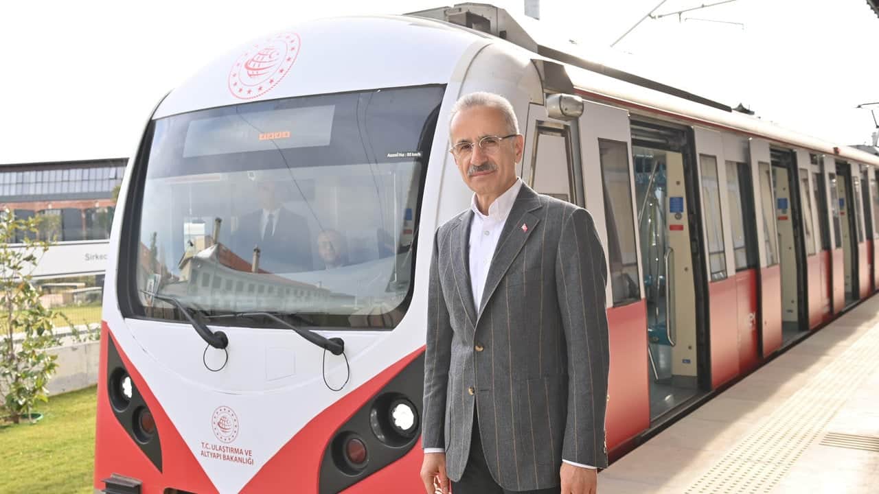 Foto - İBB durdu, iş yine Bakanlığa düştü! İstanbul’a yeni metro hattı geliyor: İşte 14 istasyon ve güzergah