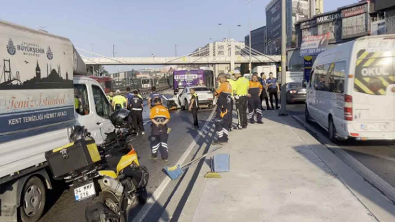 Foto - İETT otobüsü kazaya karıştı: Kahreden haber geldi