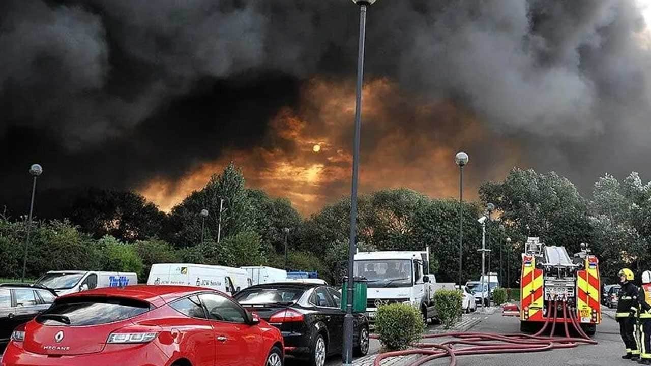 Foto - İngiltere'de büyük kabus