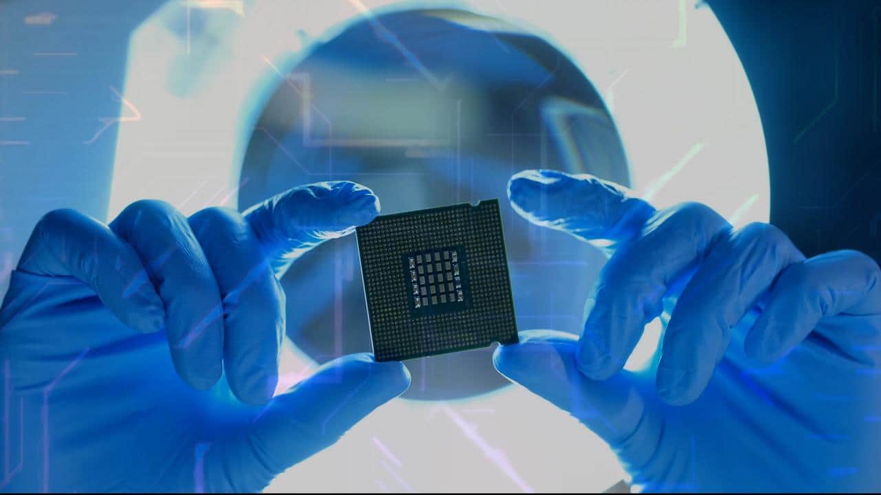 Intel’den TSMC’nin paketleme hâkimiyetine maliyet hamlesi