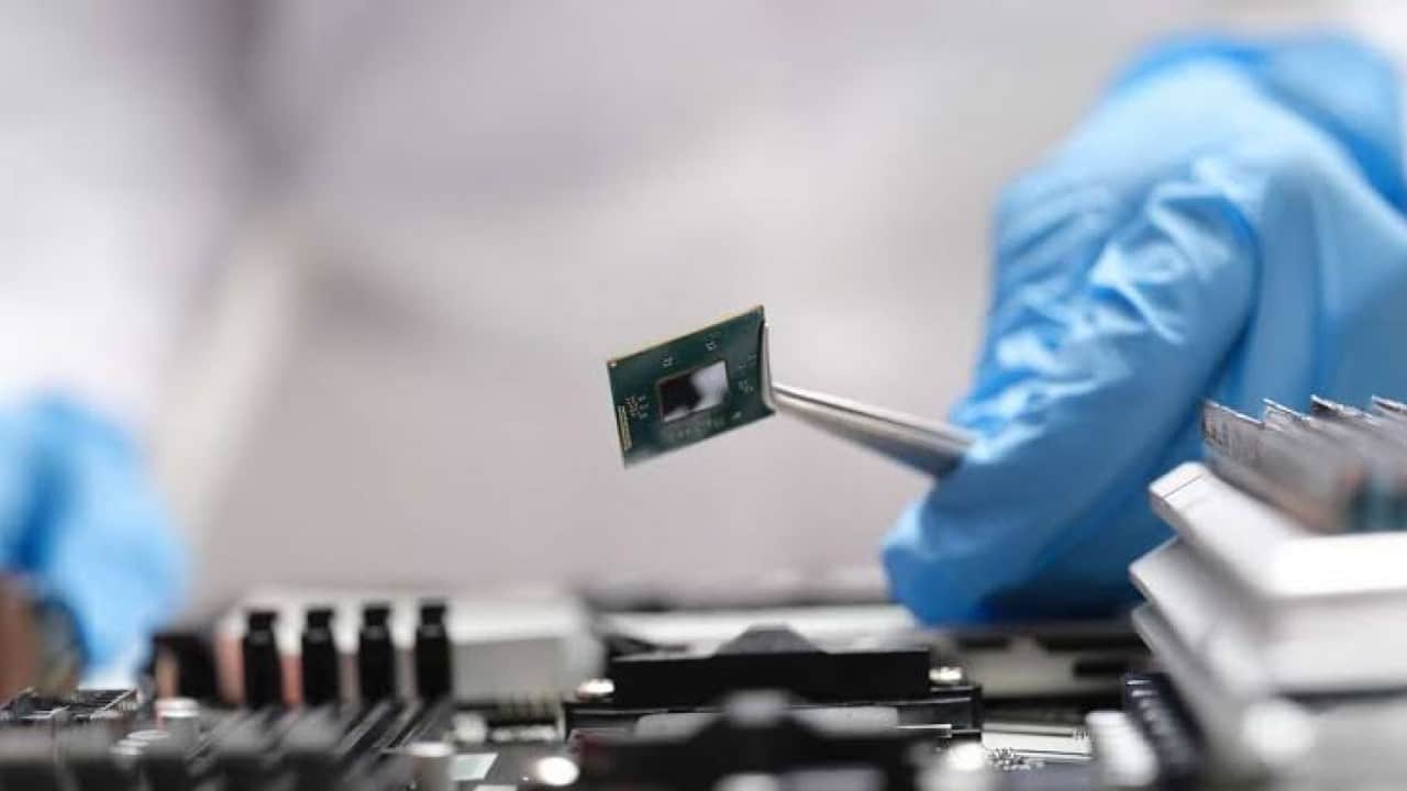 Foto - Intel’den TSMC’nin paketleme hâkimiyetine maliyet hamlesi