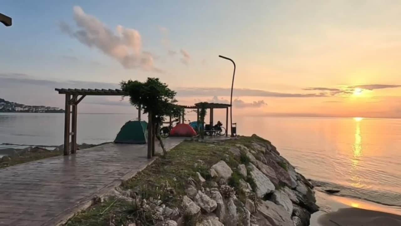 Foto - İran’dan bisikletle gelen turistler Karadeniz’ keşfettiler