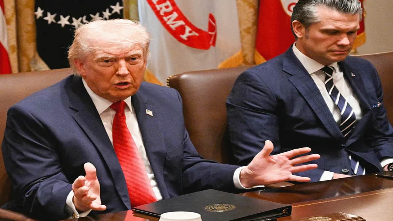 Foto - İran’la yaşadığı fiyasko ayarlarını bozdu Trump’tan Hegseth’e mühimmat fırçası