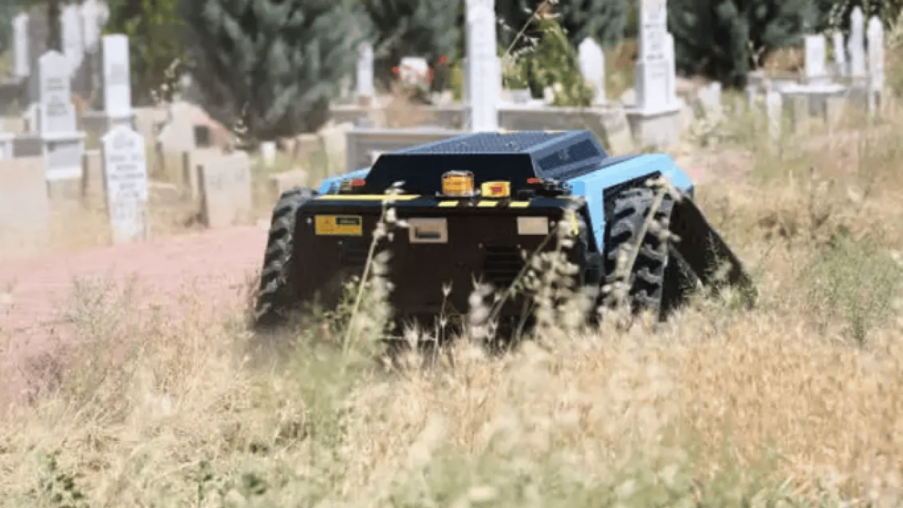 Foto - İşçilerin yerini aldılar: Robotlar sahada çalışmaya başladı!