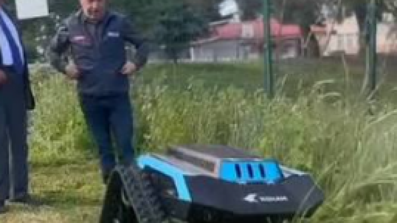 Foto - İşçilerin yerini aldılar: Robotlar sahada çalışmaya başladı!