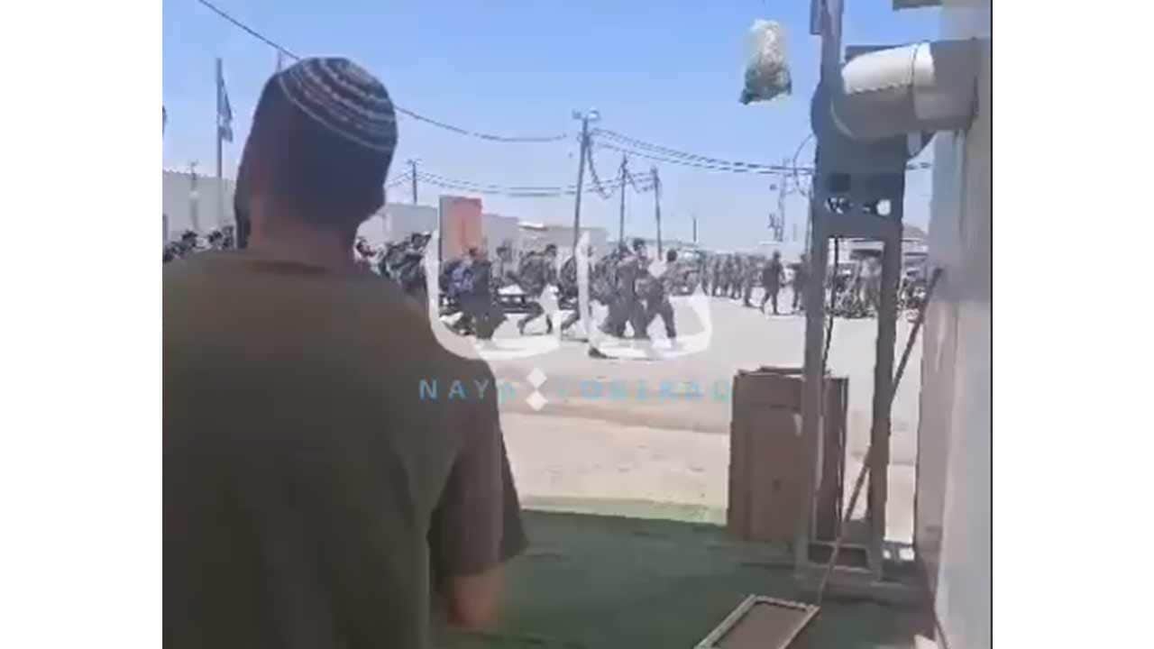 Foto - İsrail askerleri isyan etti! Silah bırakıp taburu terk ettiler