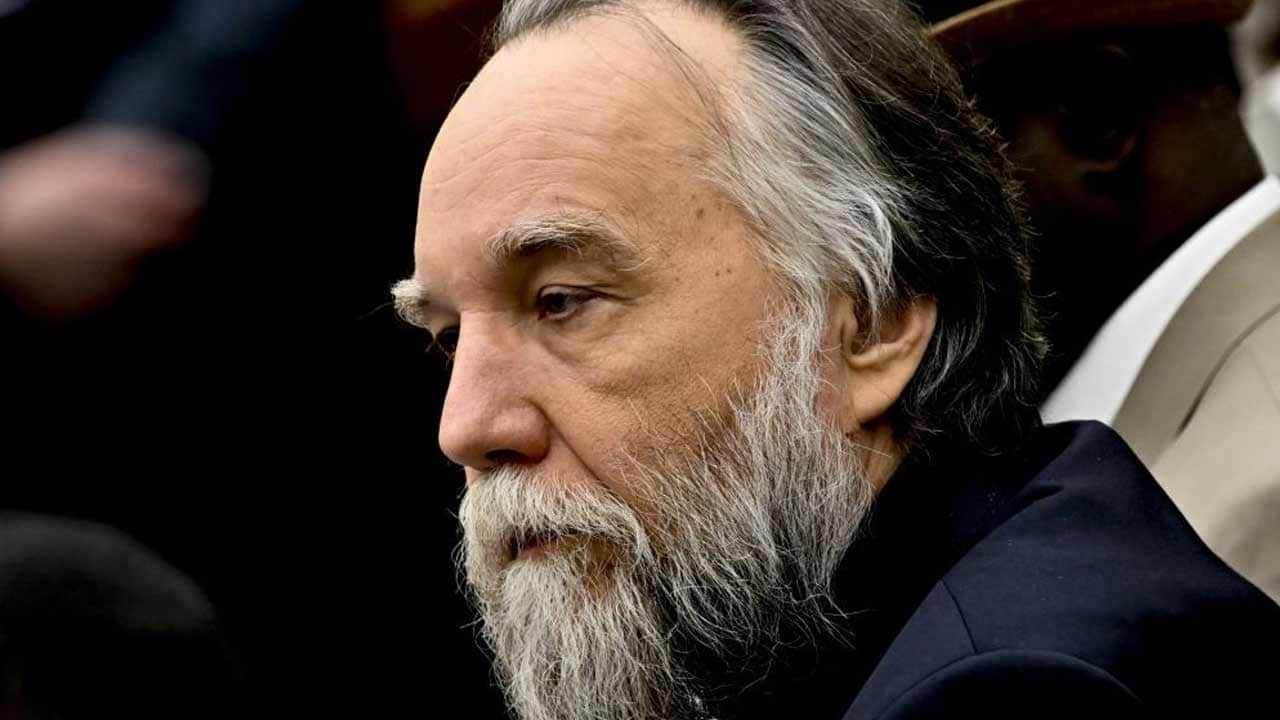 Foto - İsrail Epstein dosyalarını Trump’ı sıkıştırmak için mi yayınlıyor? Dugin’in açıklaması tam ters köşe!