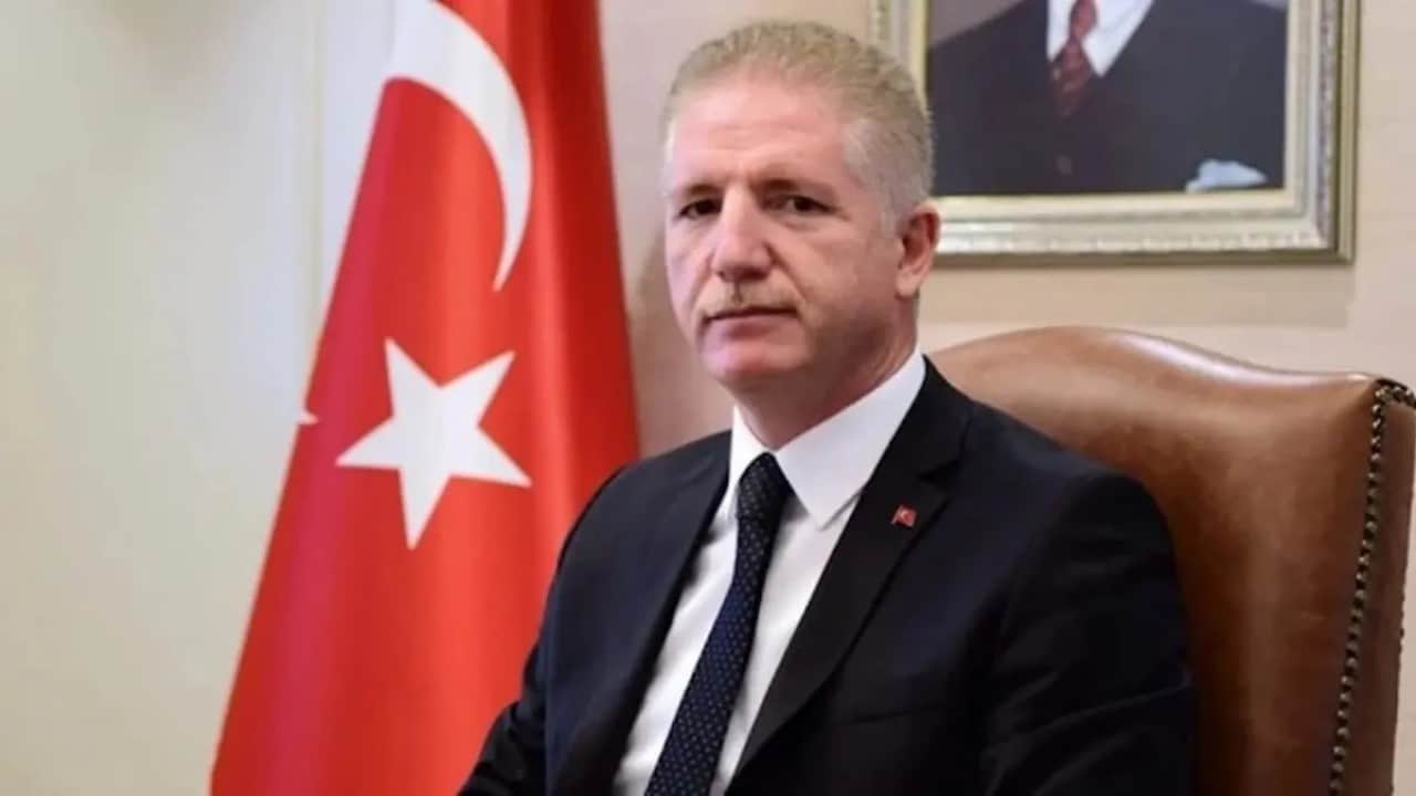 Foto - İstanbul Valiliği'nden kritik dolandırıcılık uyarısı! Sahte hesaplara karşı dikkat!