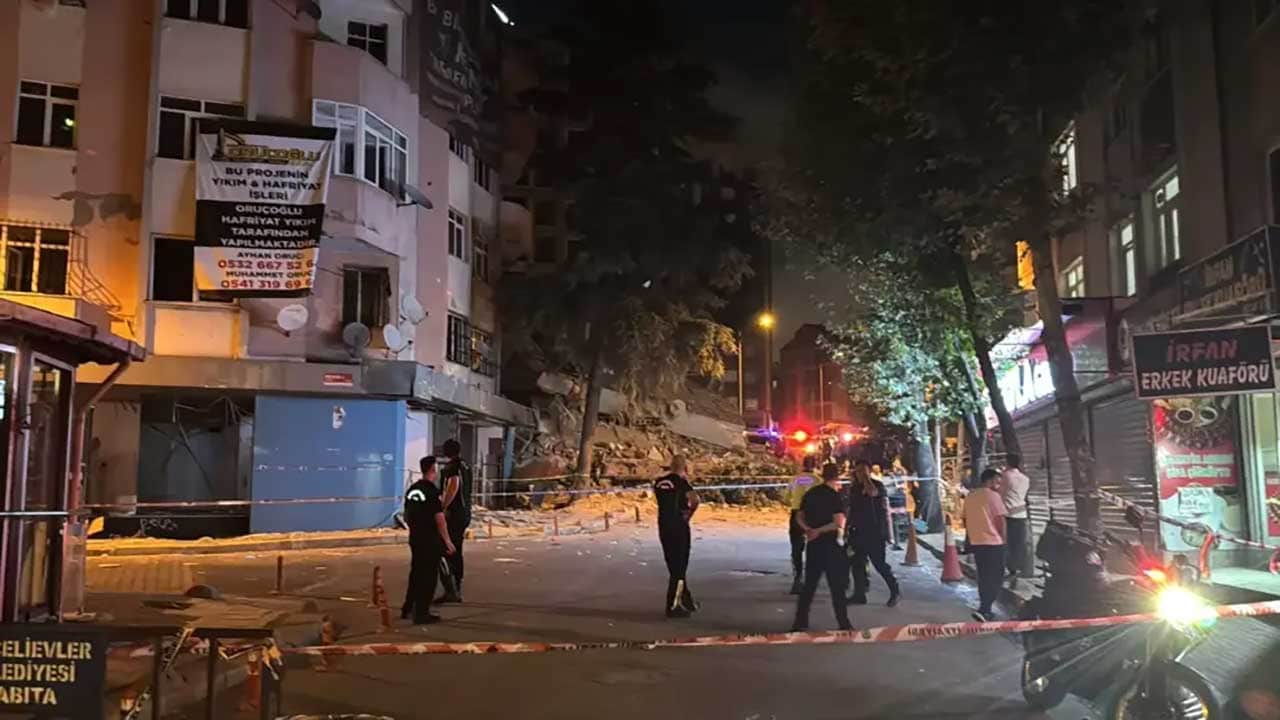 Foto - İstanbul’da korkutan çökme! Bahçelievler'de 4 katlı bina yerle bir oldu