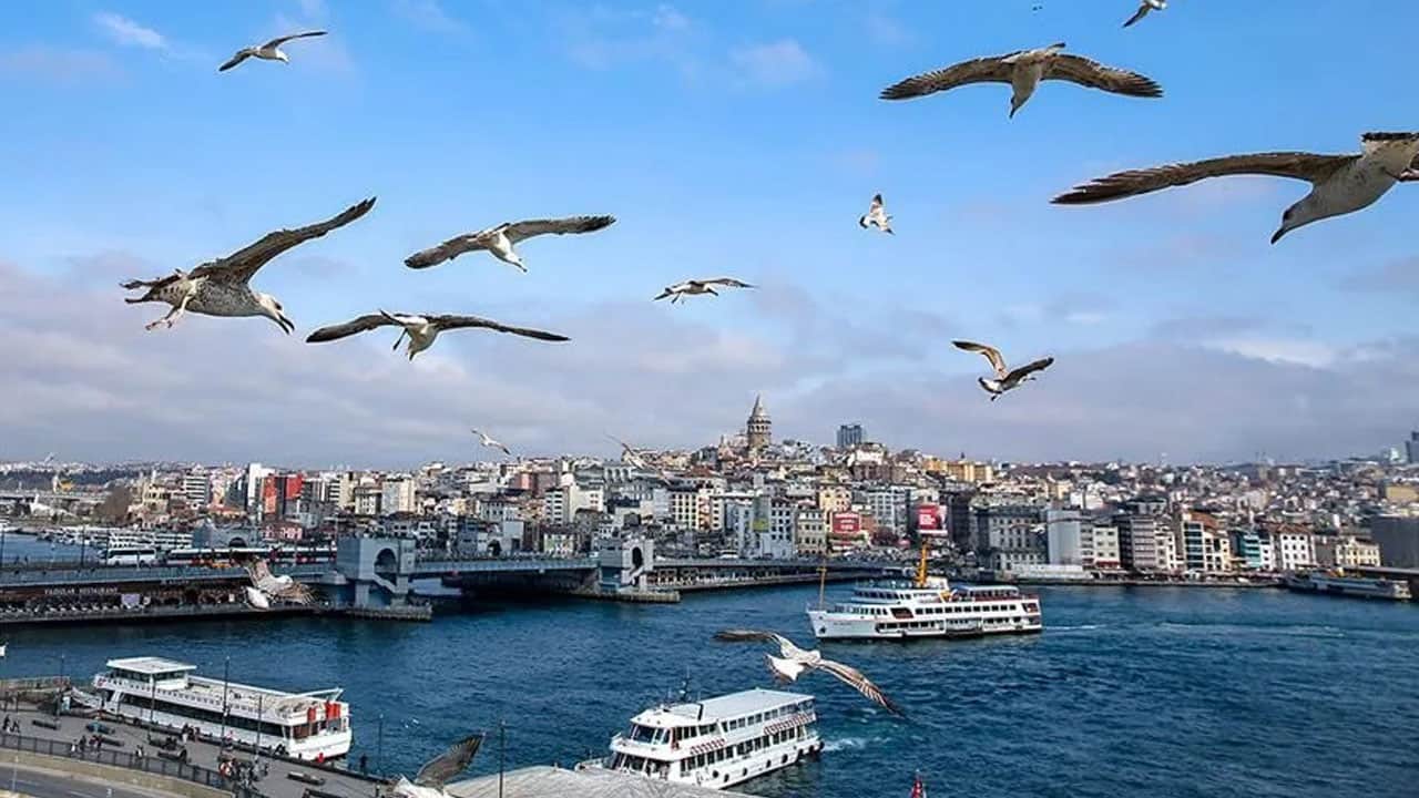 Foto - İstanbul’da poyraz etkili oluyor ama... Tarih verildi o gün sıcaklıklar 40 dereceye dayanacak