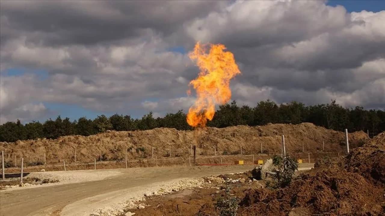 Foto - İstanbul'un dibinde tarihi bekleyiş: 'Doğalgaz fışkırdı' açıklaması her an gelebilir