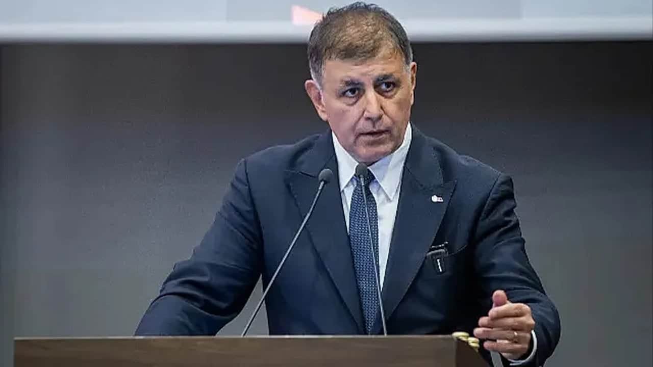 Foto - İşte şimdi ortalık fena karışacak! "AK Parti’ye geçecek" denilen Cemil Tugay’dan şok karar