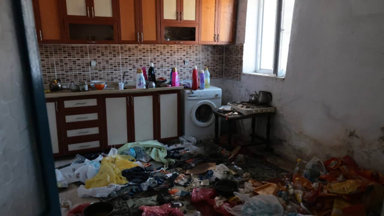 Foto - İzne çıktı, bir daha dönmedi! İmamın evinden çıkanlar herkesi şoke etti