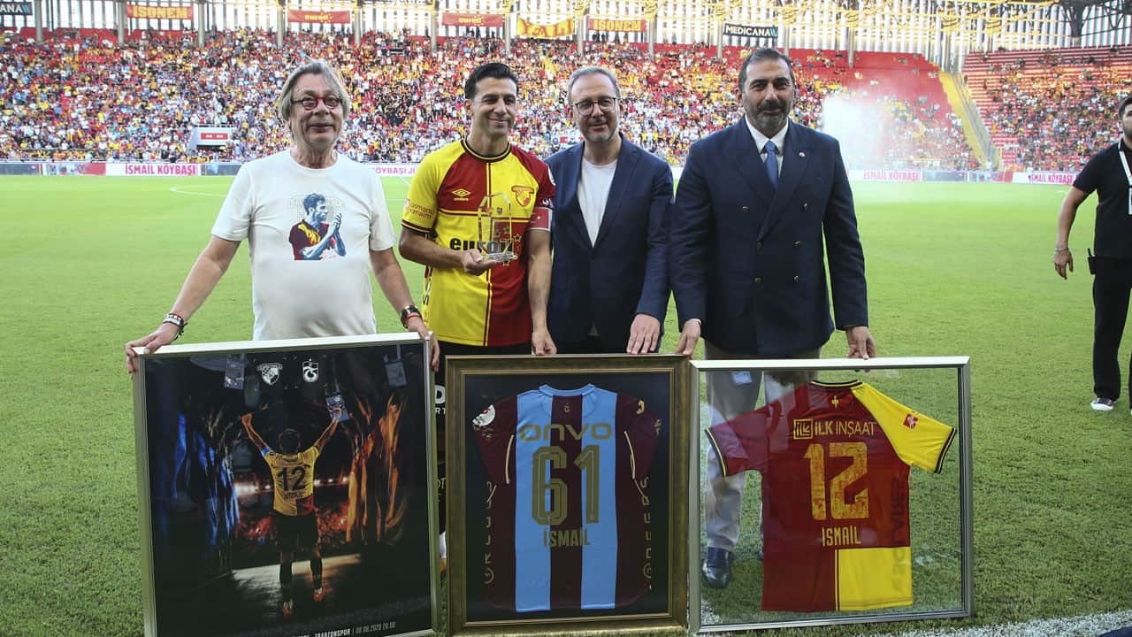 Foto - Jübile maçını Göztepe kazandı! İsmail Köybaşı yeşil sahalara veda etti