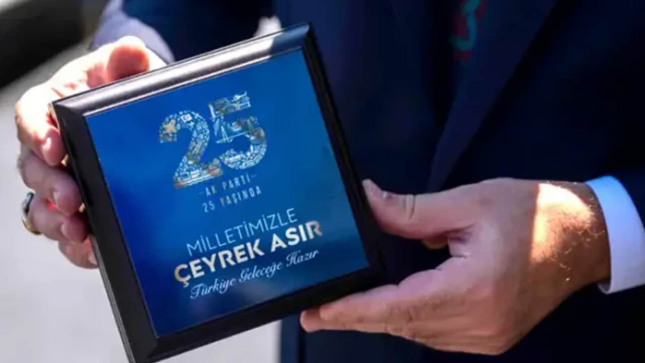 Foto - Kabine’den 25. Yılda devlet- millet omuz omuza mesajı: Aynı aşkla yola devam