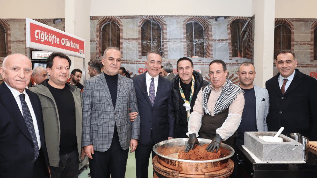 Foto - Kadim medeniyetler şehri Adıyaman, kültürü, tarihi ve dayanışma ruhu ile İstanbul’da tanıtıldı