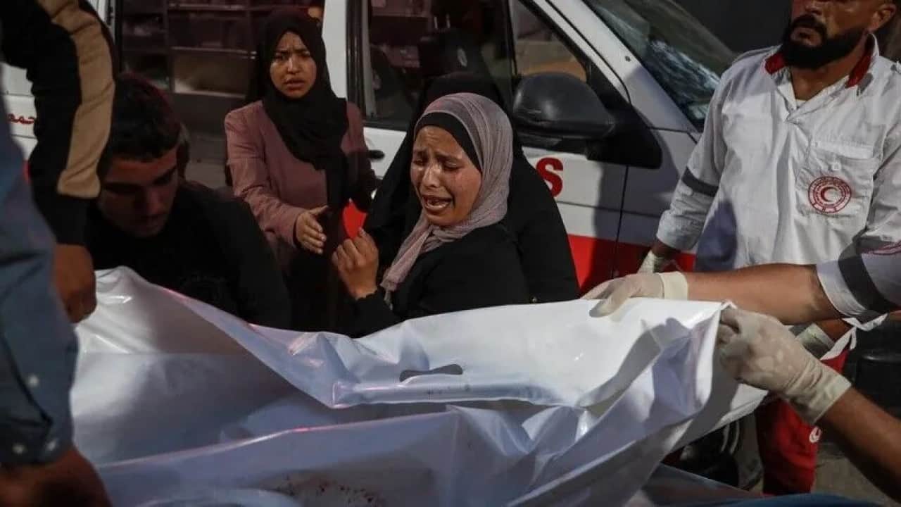 Foto - Kalleş Siyonist ateşkese rağmen ölüm saçıyor 24 saatte 19 şehit