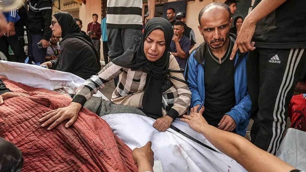 Foto - Kalleş Siyonist ateşkese rağmen ölüm saçıyor 24 saatte 19 şehit