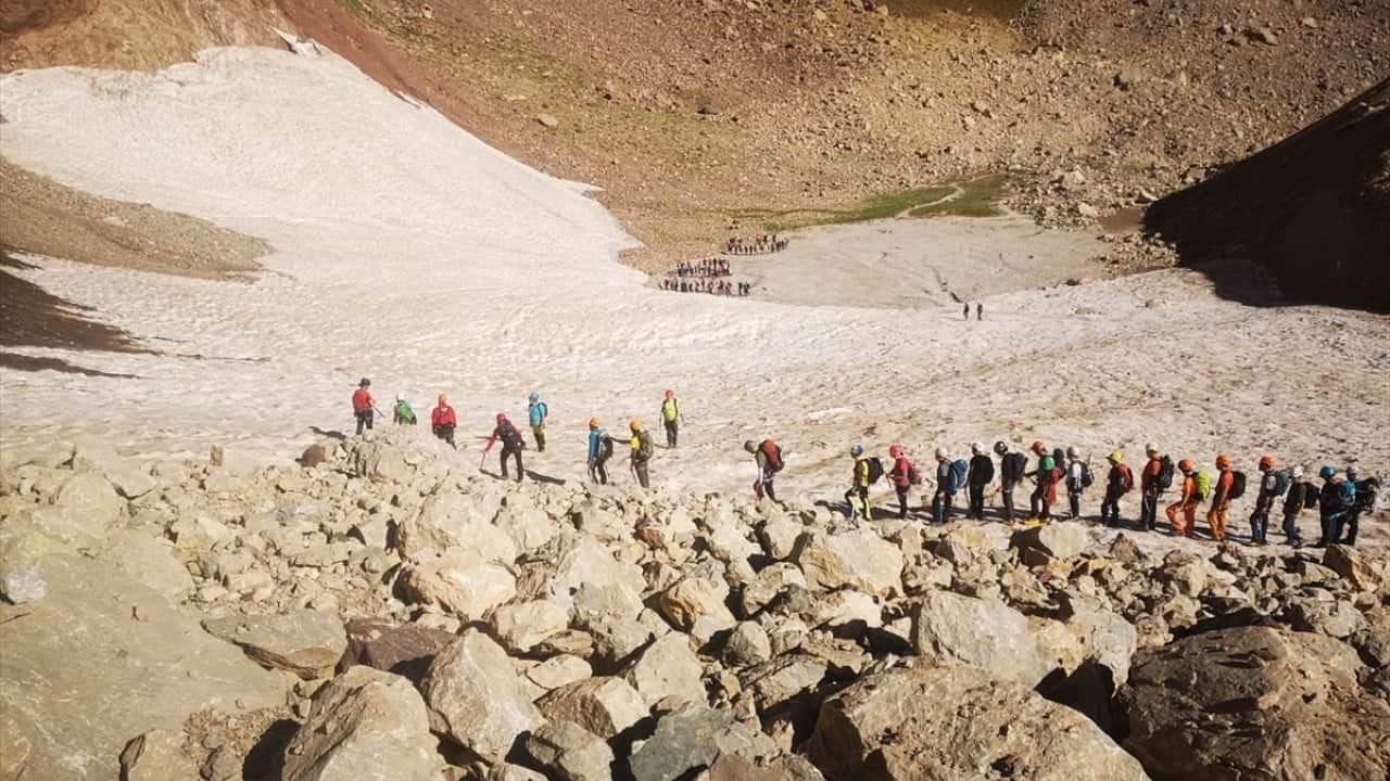 Foto - Kampa 200 sporcu katıldı Ağustos ayında Hakkari’de buz tırmanışı