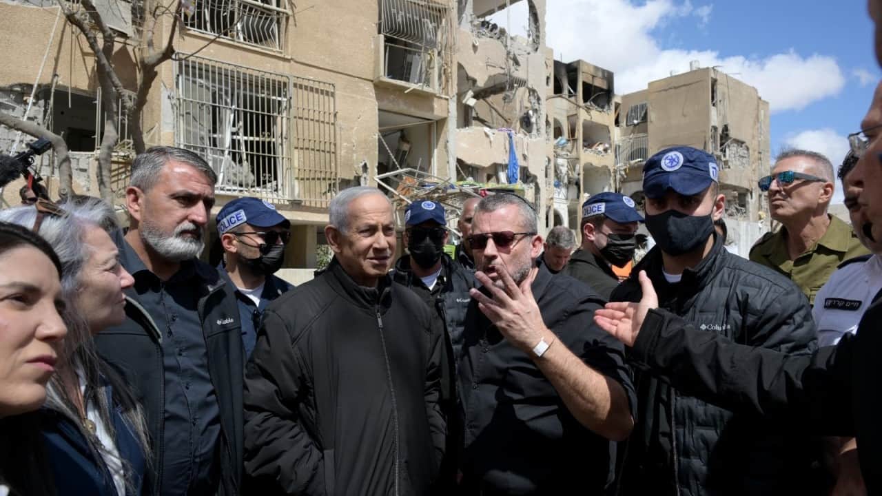 Foto - Kan emici vampire tokat üstüne tokat! Netanyahu İsrail'i içeriden parçalıyor...