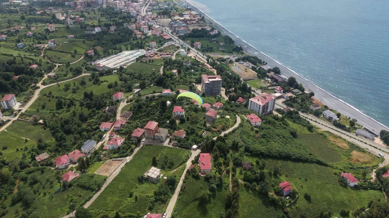 Kanser tedavisi bile gökyüzünden koparamadı! Ameliyat sonrası 50 kez uçtu
