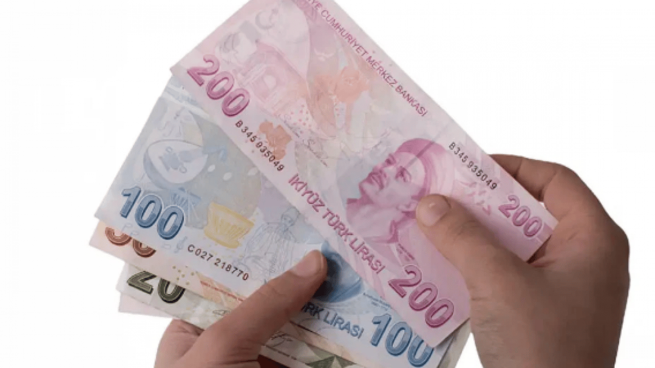 Foto - Kanun çıktı, farklar kesinleşti: Emekliye 3.552 TL farkı ne zaman verecek?