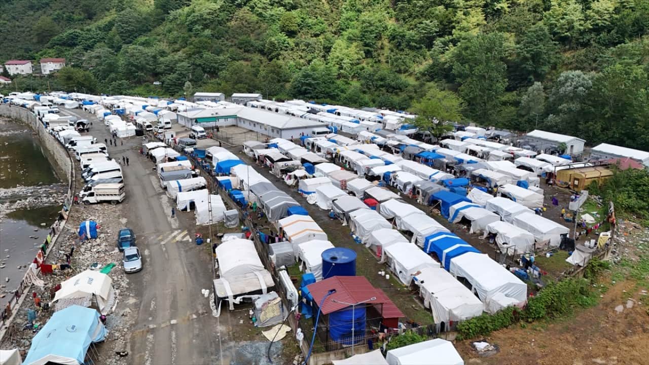 Foto - Karadeniz’e gelmişlerdi! Fındık işçilerinin çocukları için ‘ders zili’ çaldı