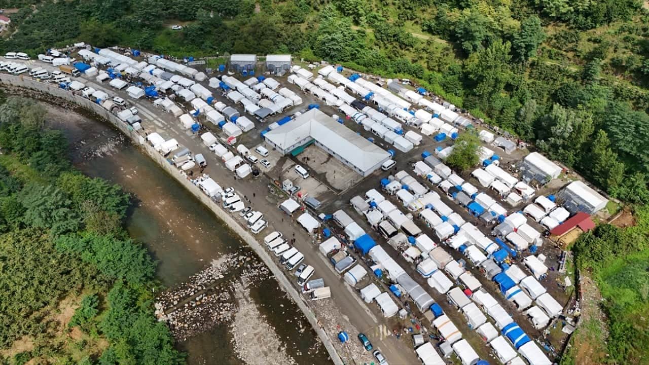 Foto - Karadeniz’e gelmişlerdi! Fındık işçilerinin çocukları için ‘ders zili’ çaldı
