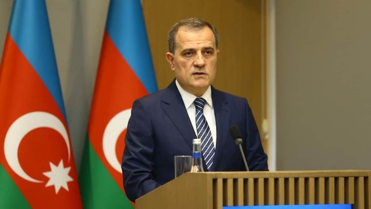 Foto - Kardeş Azerbaycan'dan 'ne anladık bu işten' dedirten çıkış