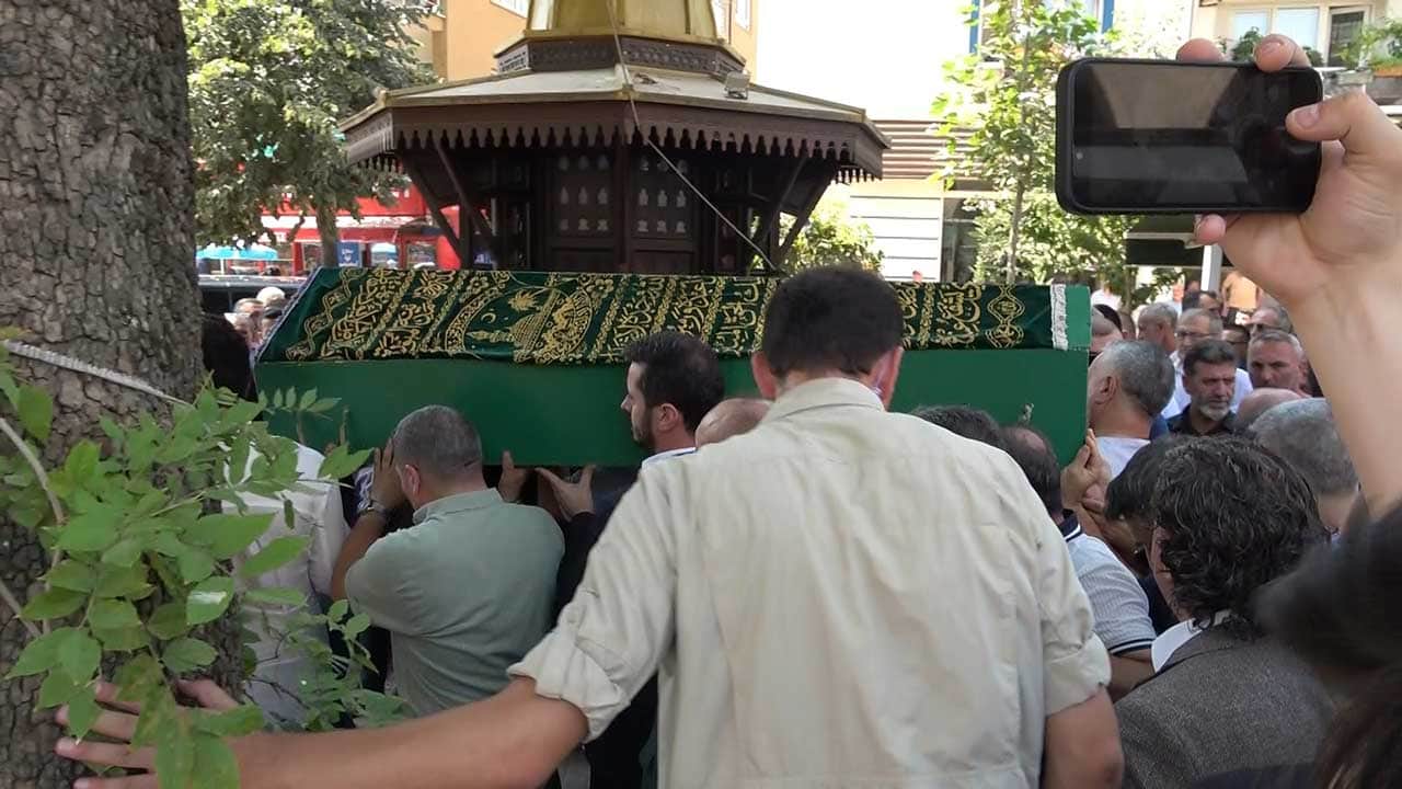 Foto - Kestel Belediye Başkanı’nın acı günü! AK Partili başkanın amcası dualarla uğurlandı