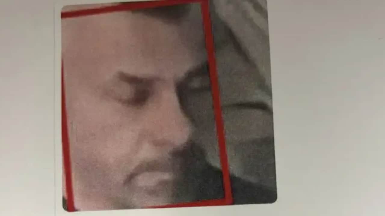 Foto - Kılık değiştirmek alçak terörist Burkay Karatepe’yi kurtaramadı: Erdoğan'a suikast timinde yer alan FETÖ'cüyü ele veren detay